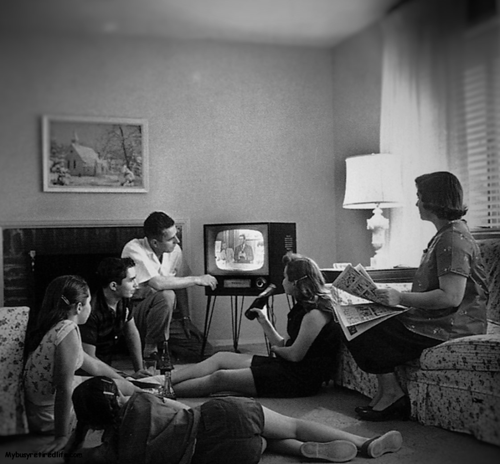 Mybusyretiredlife.com television guide Family watching television 1958