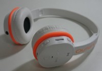 Bluetooth wireless headphones